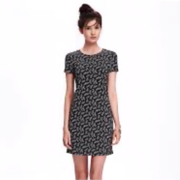 OLD NAVY Women's Sz Petite M Black Leaf Print Stretch Knit Dress - Picture 6 of 8